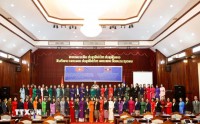 NỮ ĐẠI BIỂU QUỐC HỘI VIỆT - LÀO NÂNG CAO VAI TRÒ PHỤ NỮ TRONG LĨNH VỰC CHÍNH TRỊ