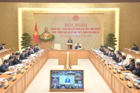 Khẩn trương đề xuất nội dung và phương án cụ thể sửa đổi các luật để thực hiện chủ trương sắp xếp, tinh gọn tổ chức bộ máy